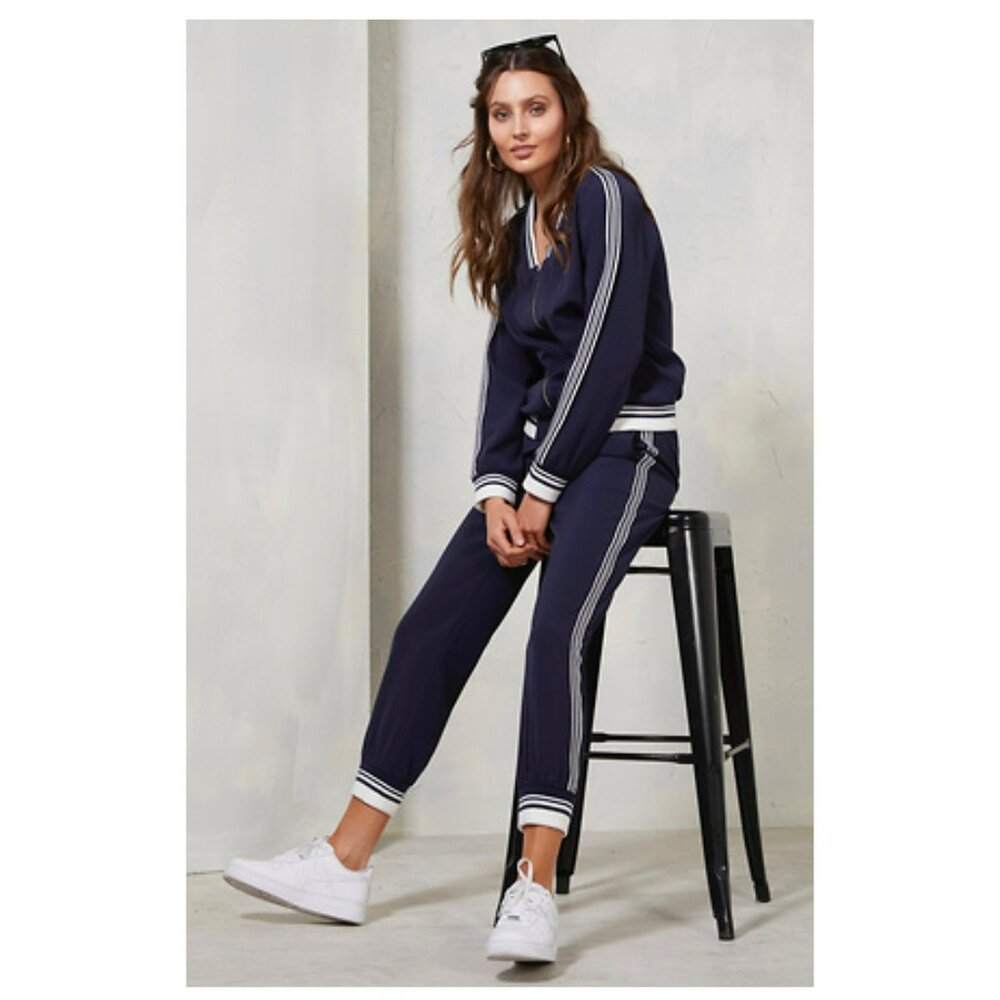 Liverpool Ladies Navy & White Tracksuit Size XS